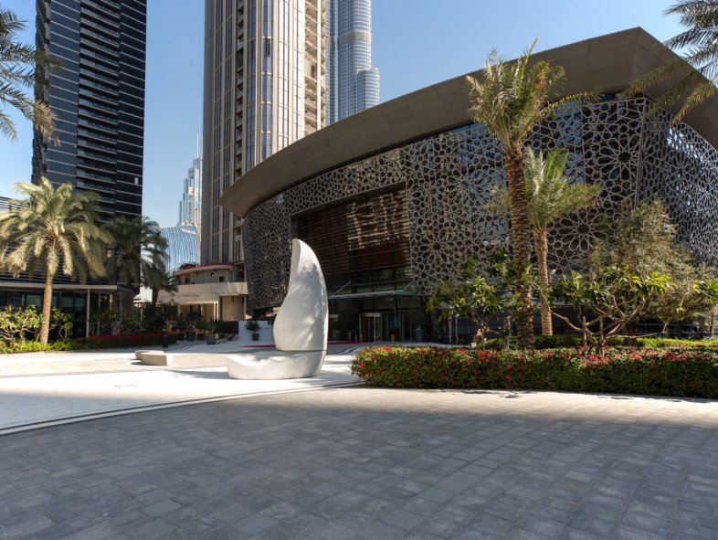 Sea View Serviced Apartment in Downtown Dubai