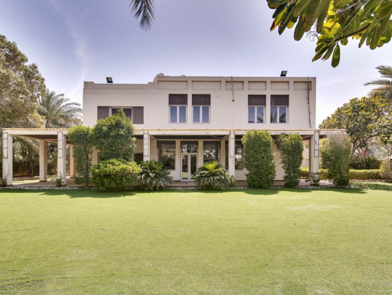 Luxury Signature Villa in Emirates Hills