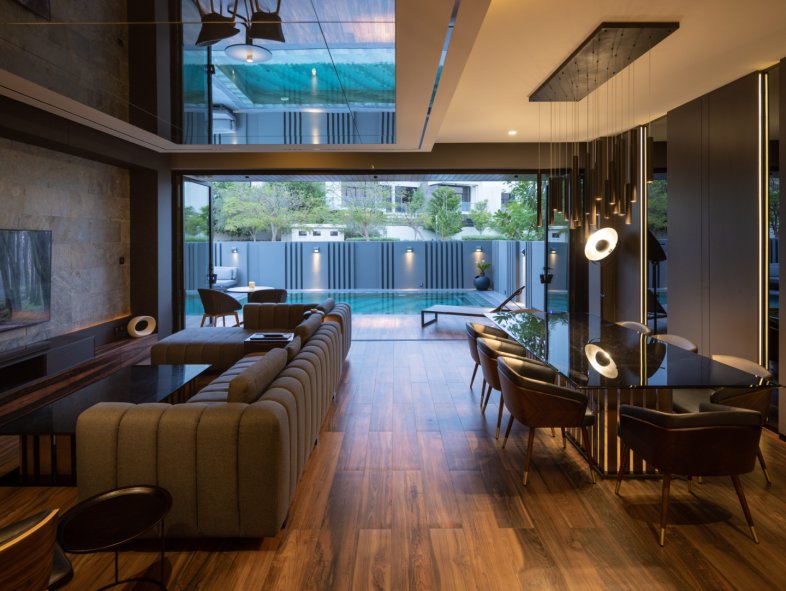 Gorgeous Family Villa with Private Pool in DAMAC Hills