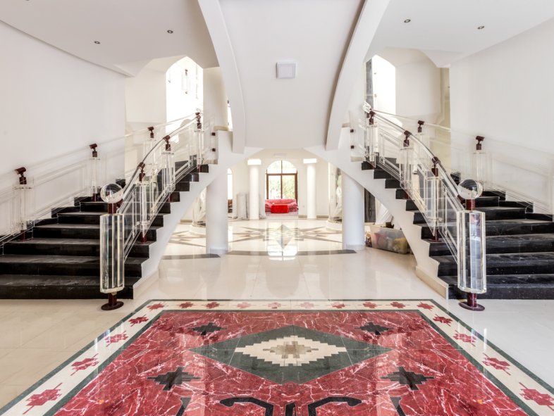 Stunningly Grand Luxury Villa in Emirates Hills