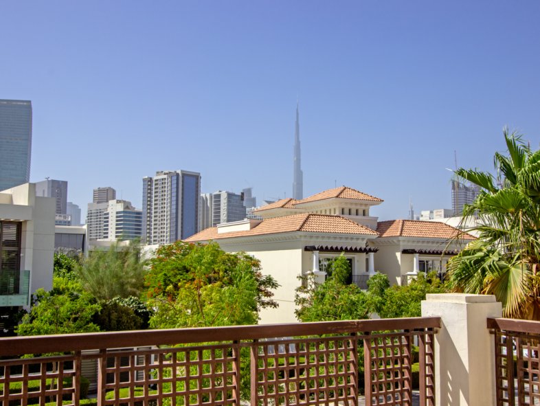 Ready to move | Fully upgraded |Arabic style