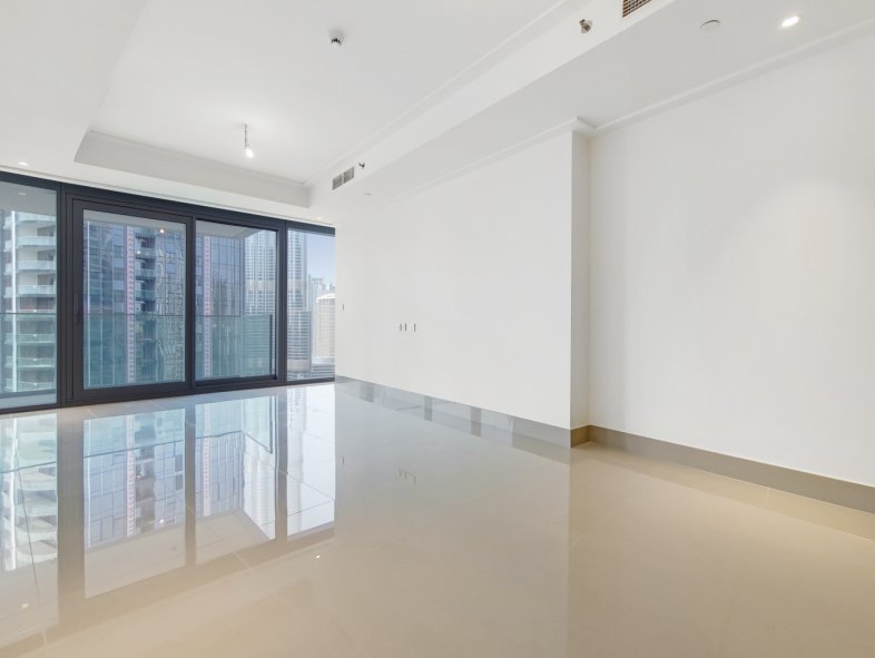 Stunning Luxury Property with Iconic Views in Downtown Dubai