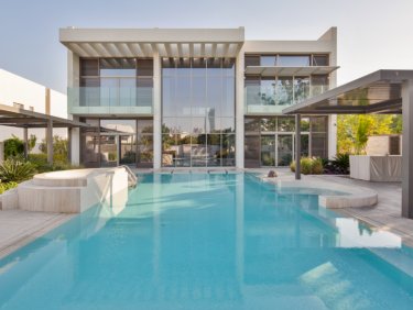 Fully Upgraded Luxury Villa in Mohammed Bin Rashid City