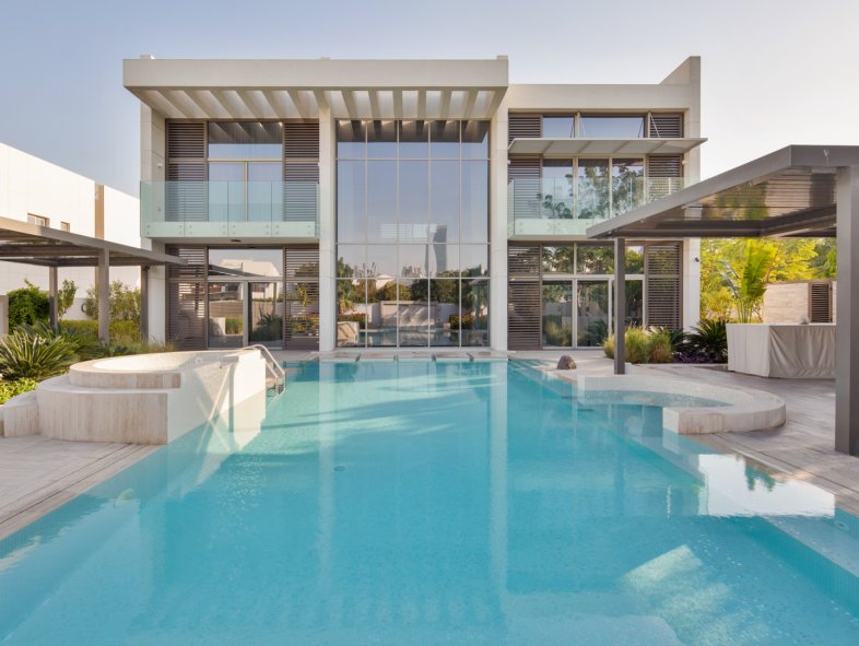 Fully Upgraded Luxury Villa in Mohammed Bin Rashid City