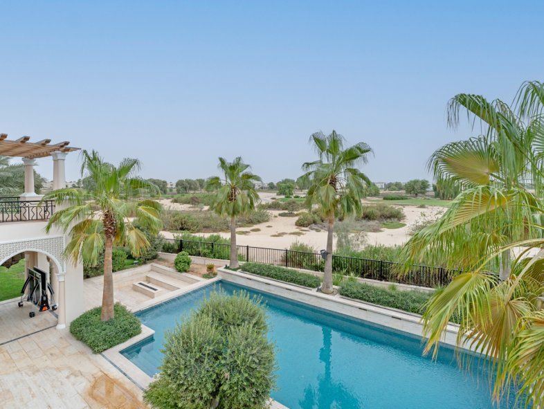 Exquisitely Bespoke Luxury Villa in Arabian Ranches