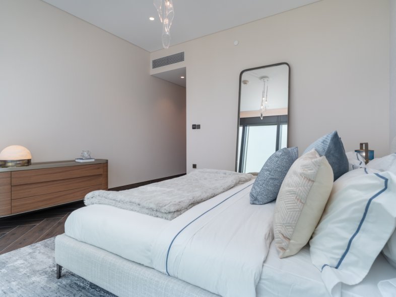 Modern, Luxury Simplex with Burj Khalifa Views in One Za’abeel