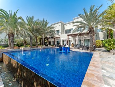 Majestic Lake-side Luxury Villa in Emirates Hills