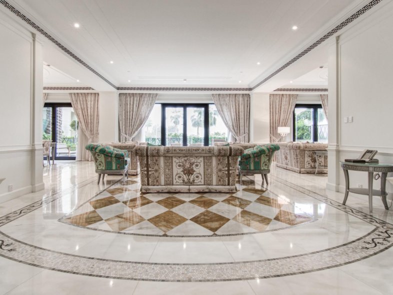 Duplex 4 Bed Townhouse in Palazzo Versace