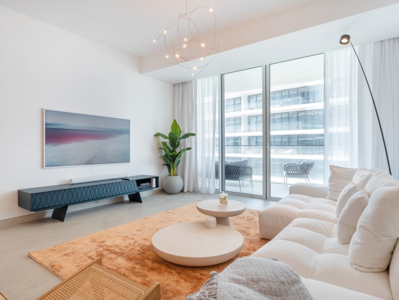 Stunningly Furnished, Designer Apartment on Palm Jumeirah