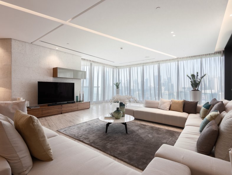 Stunning Apartment in Business Bay with amazing Skyline Views