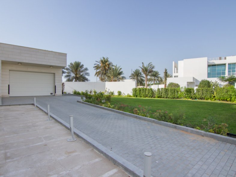 Stunning Villa for sale in Acacia Avenues, Dubai