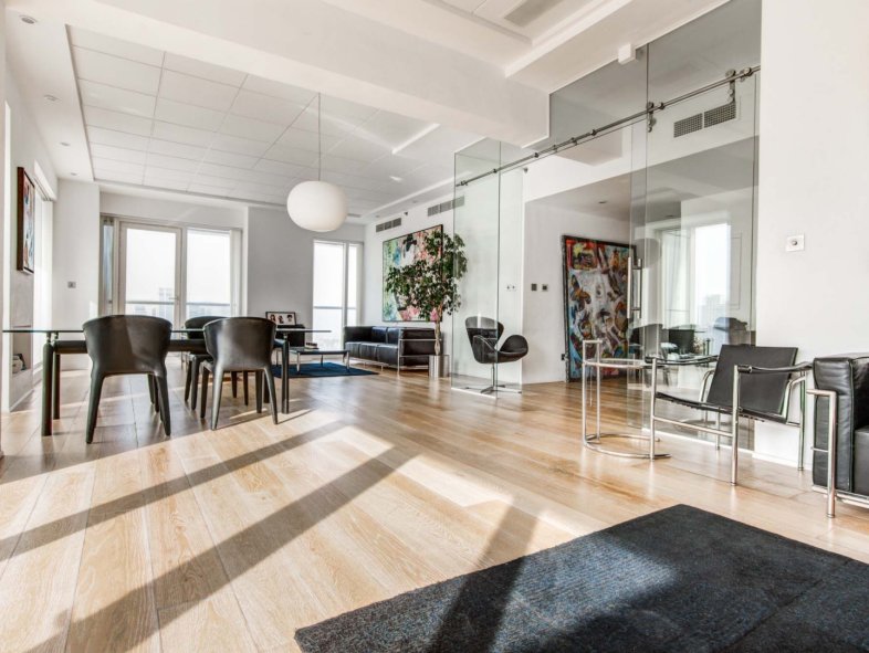 EXCLUSIVE Amazing upgraded 4 bed Duplex Penthouse in JLT