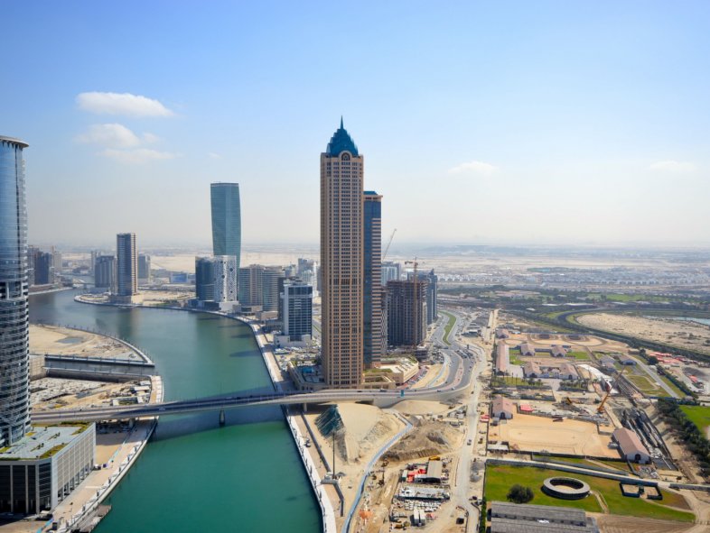 2 bedroom apartment with canal view (Center of Dubai)