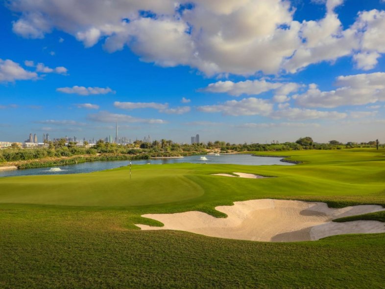 Prime Fairways Plot Located On The Park