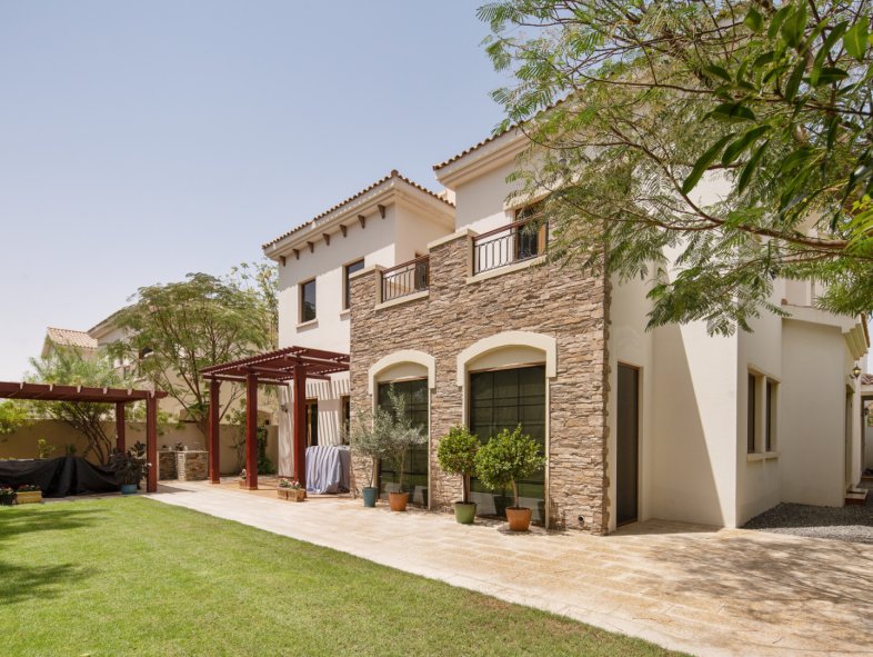 Jumeirah Golf Estates Area Guide LUXHABITAT