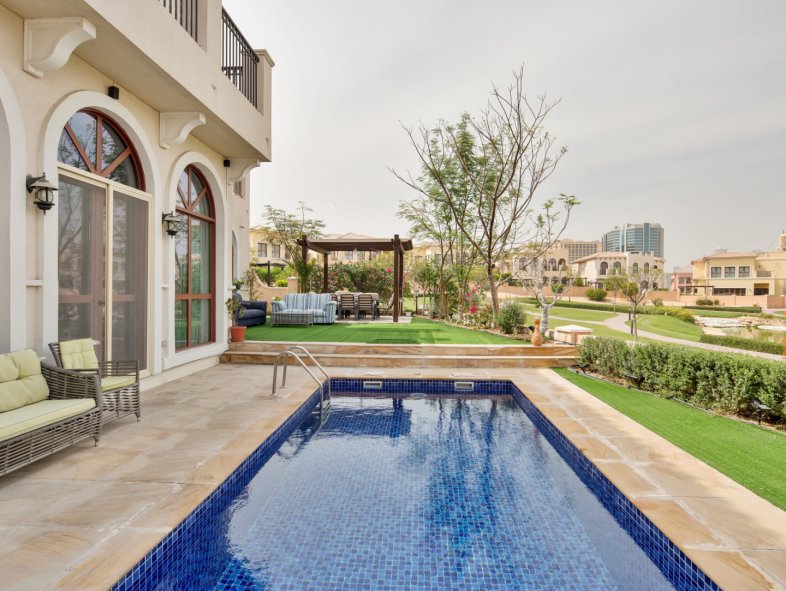 Jumeirah Golf Estates Area Guide LUXHABITAT