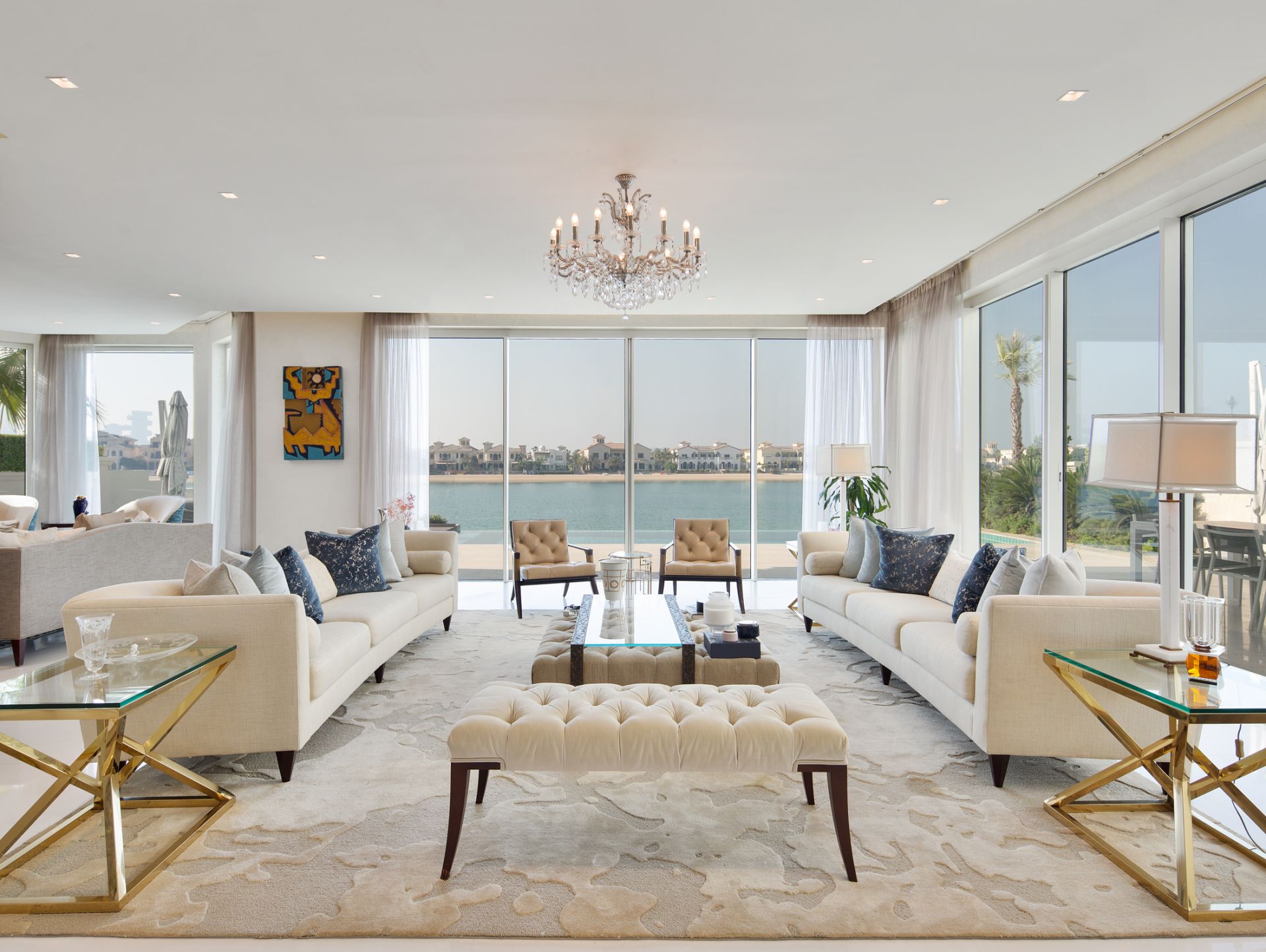 4 bed Villa in Garden Homes | ID8314 | Luxhabitat Sotheby's