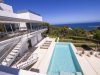 Magnificent villa with water access in Cap Martinet