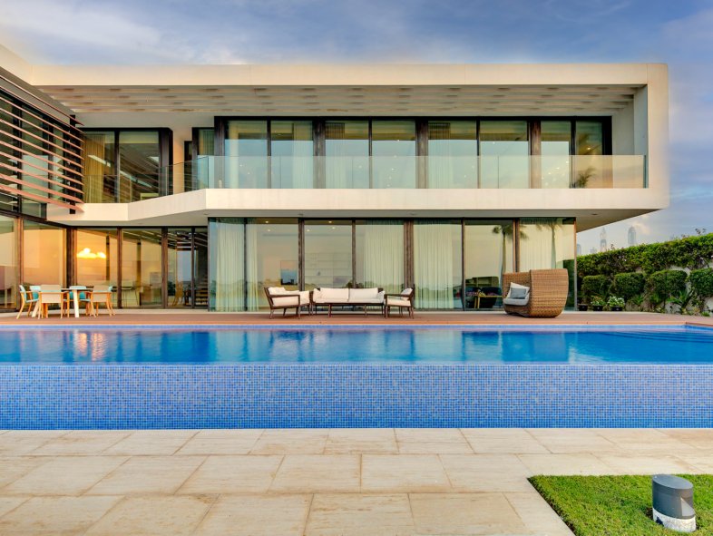 Luxury Custom Built Signature Villa