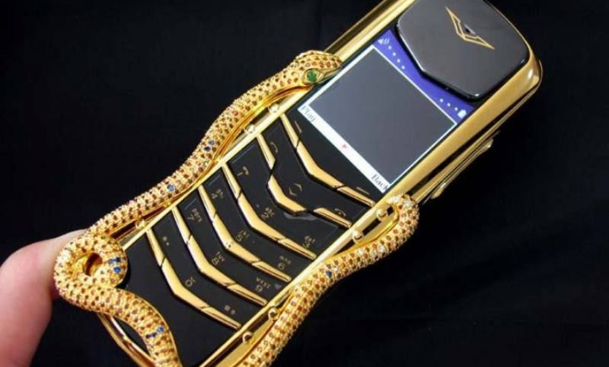 Top 10 most expensive mobile phones in the world (2023) LUXHABITAT