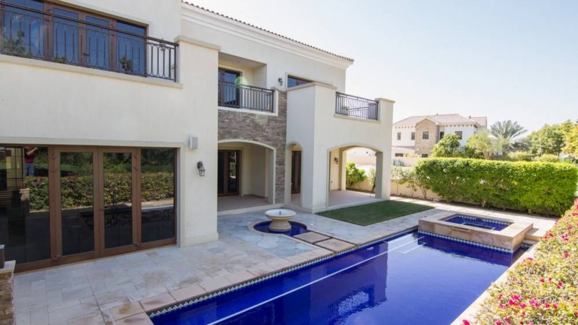 Lime Tree Valley, Jumeirah Golf Estates LUXHABITAT